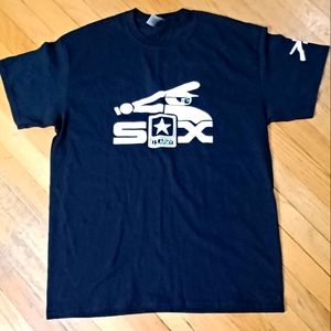 BLACK T-SHIRT WITH WHITE SOX ARMY LOGO